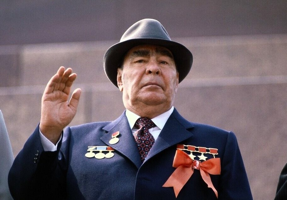 Brezhnev 4-3